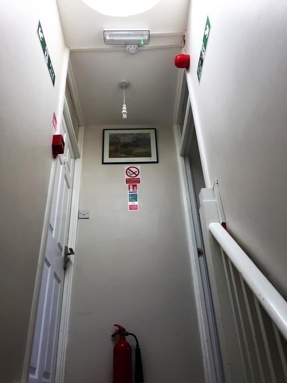 Vallance Road House Hotel London Room photo